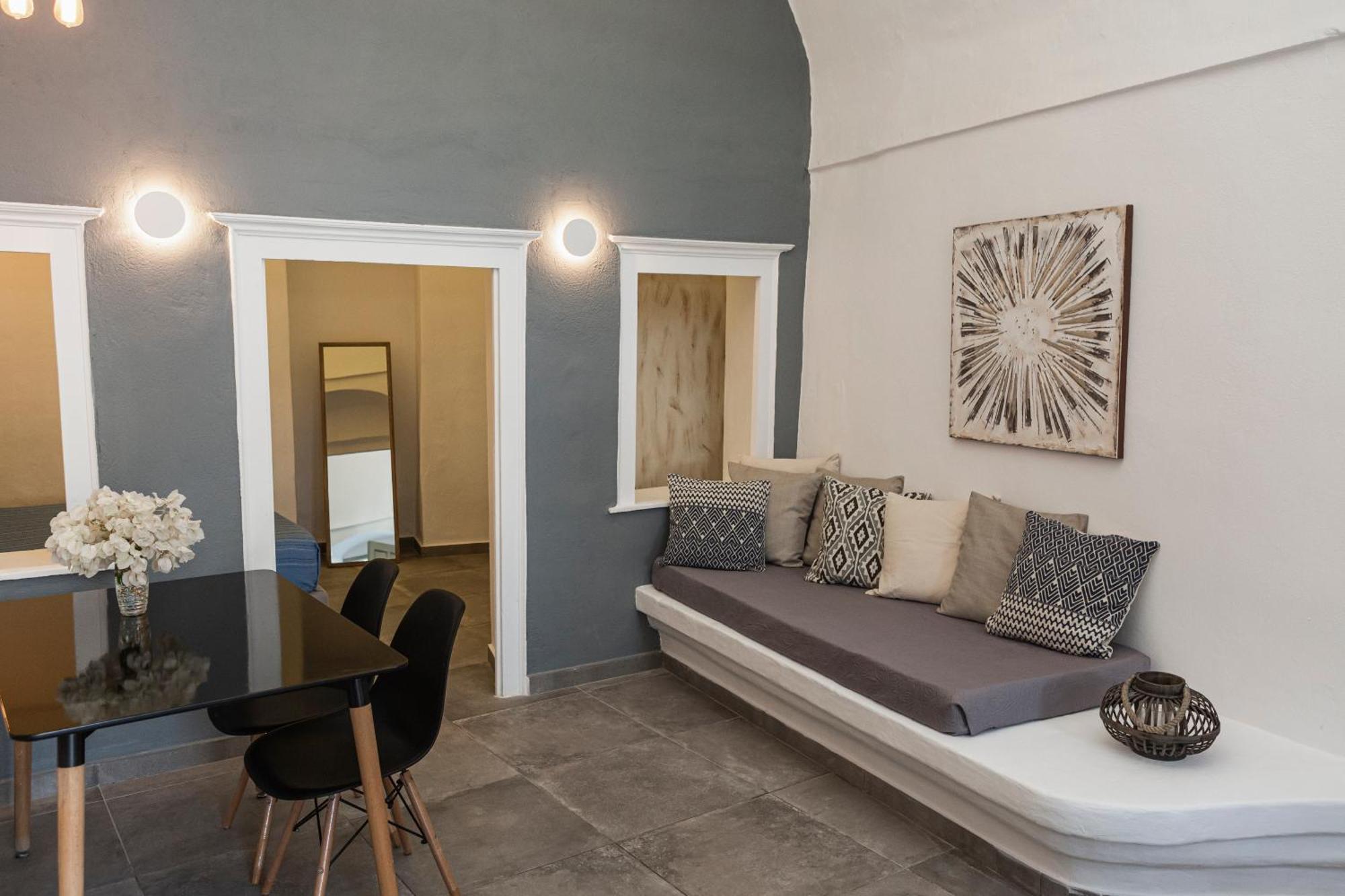 Villa Luxl Тира Экстерьер фото