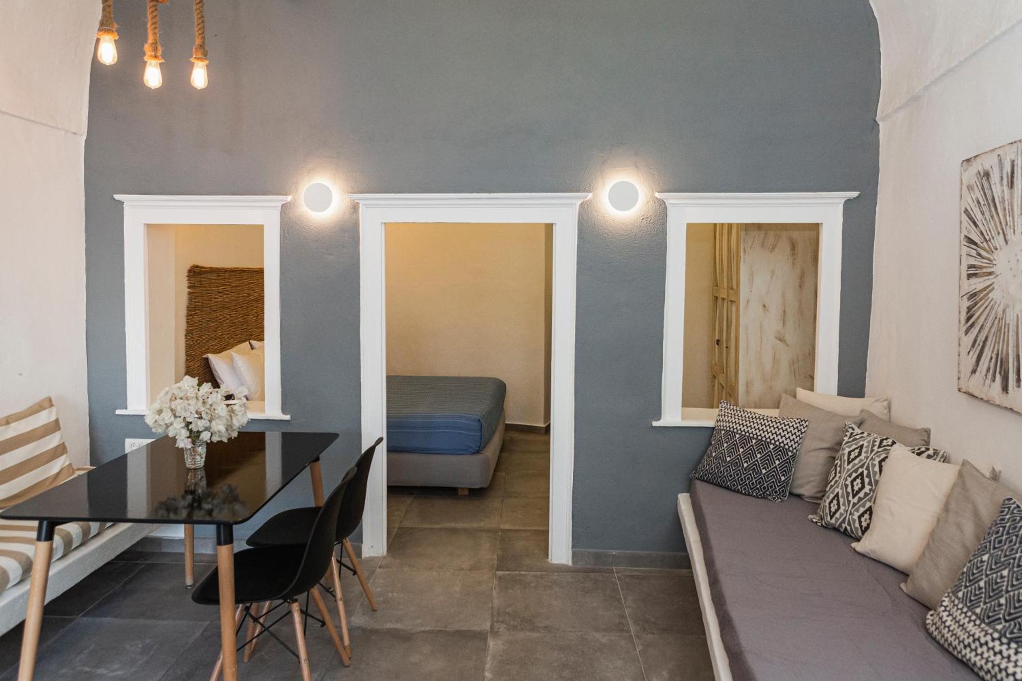 Villa Luxl Тира Экстерьер фото